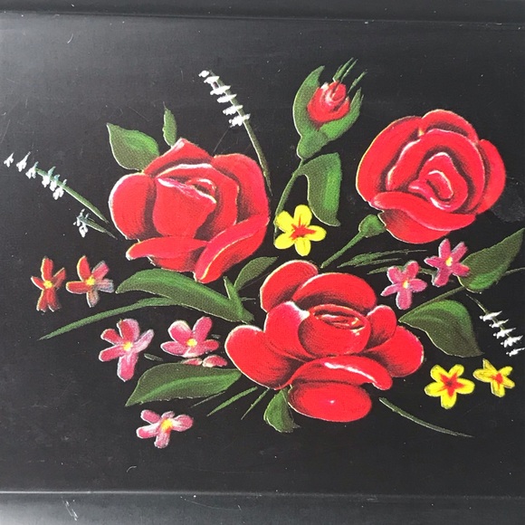 VINTAGE TOLE TRAY METAL HAND PAINTED BLACK FLORAL TRINKET DISH - Picture 4 of 7